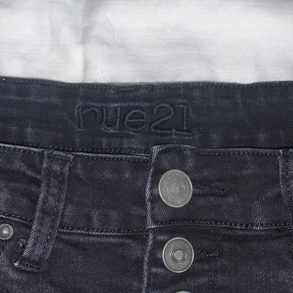 dark jean shorts - Picture 4 of 4